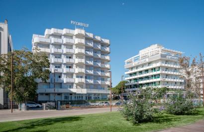 Pfingstferienangebot am Meer von Rimini Pfingstferienangebot am Meer von Rimini